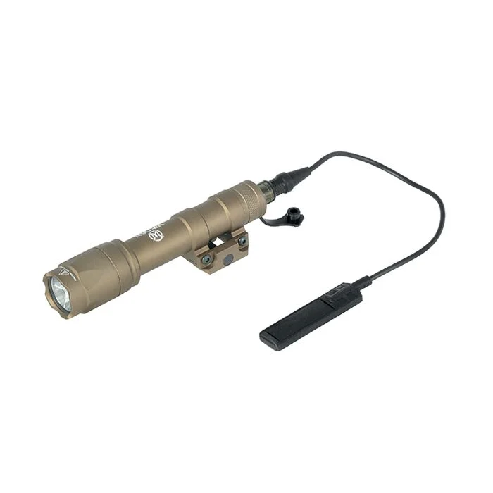 Lanterna Tactica V600 DARK EARTH WADSN