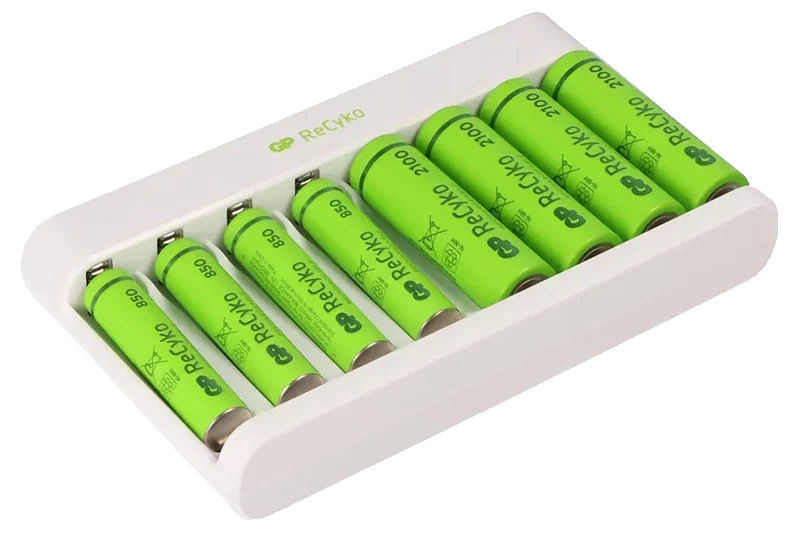 Pilas recargables AA / AAA y cargador ReCyko GP Batteries