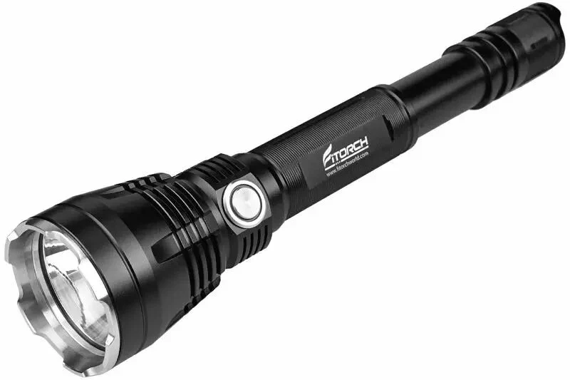PR40 Lámpara táctica LED Fitorch de 1350 lúmenes