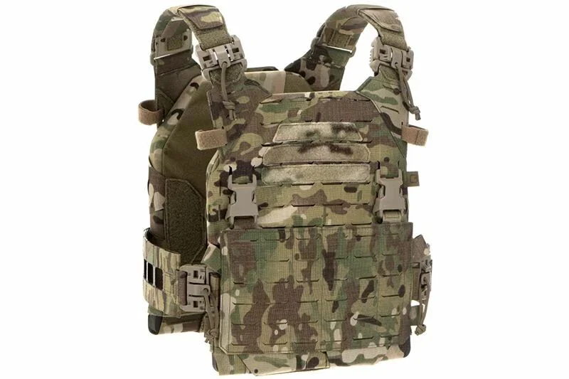 Portaplacas Operador talla M Multicam ClawGear
