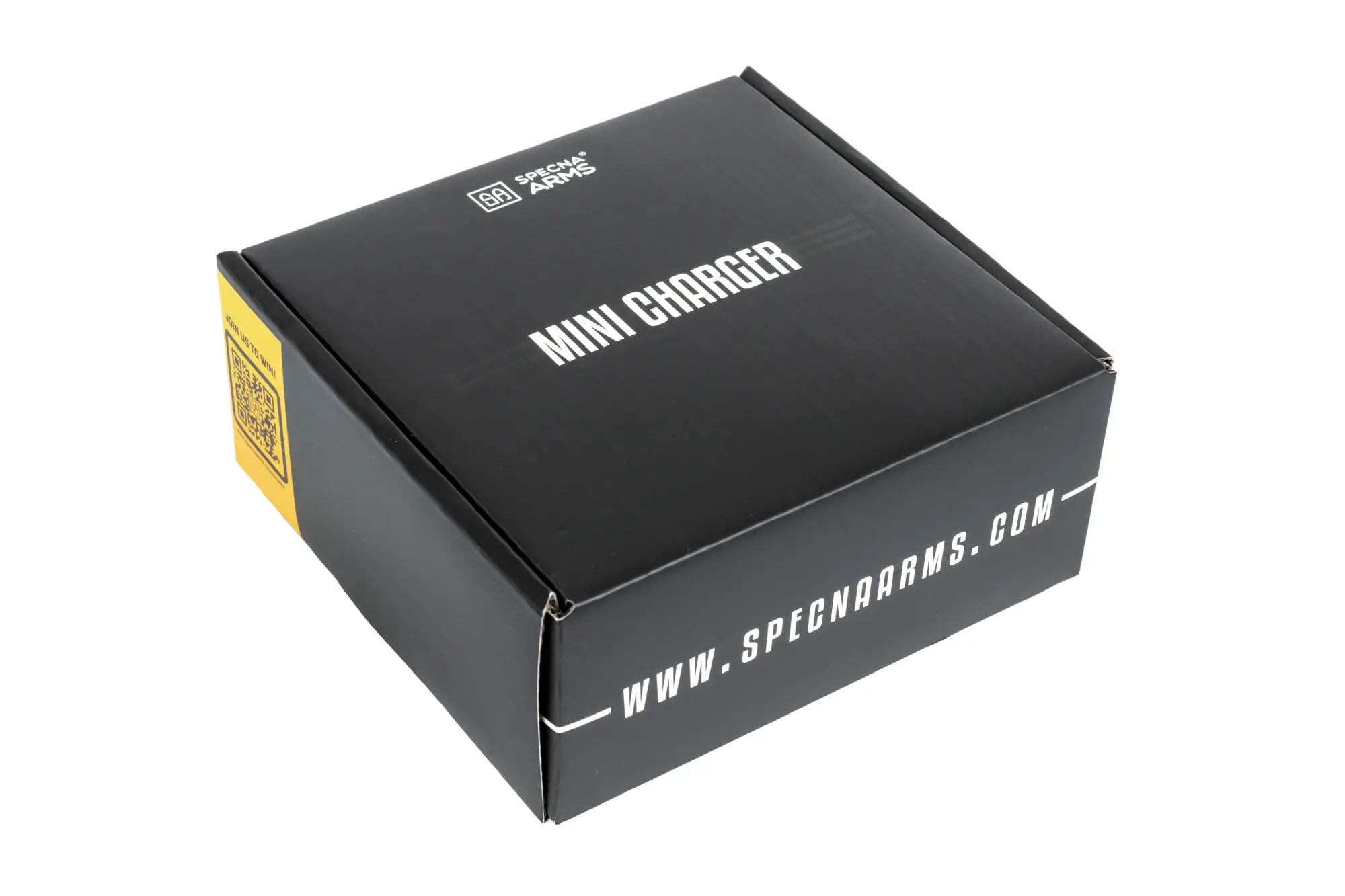 Mini cargador USB-C iMars G-Tech Specna Arms x Gens Ace con fuente de alimentación de 65 W
