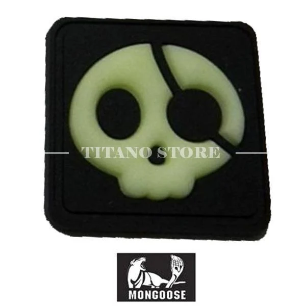 PARCHE PIRATA HALLOWEN PVC GLOW (11599)